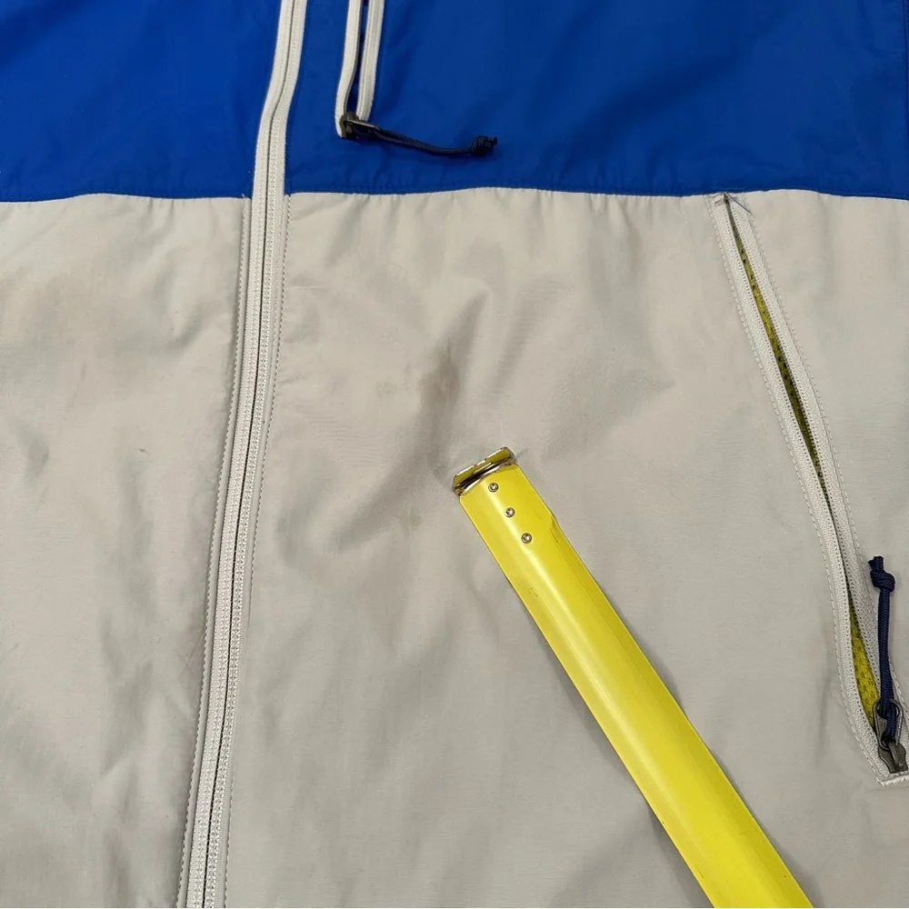 The North Face Men’s Large Hooded Insulated Jacket, Blue Gray Yellow Colorblock - Picture 12 of 12